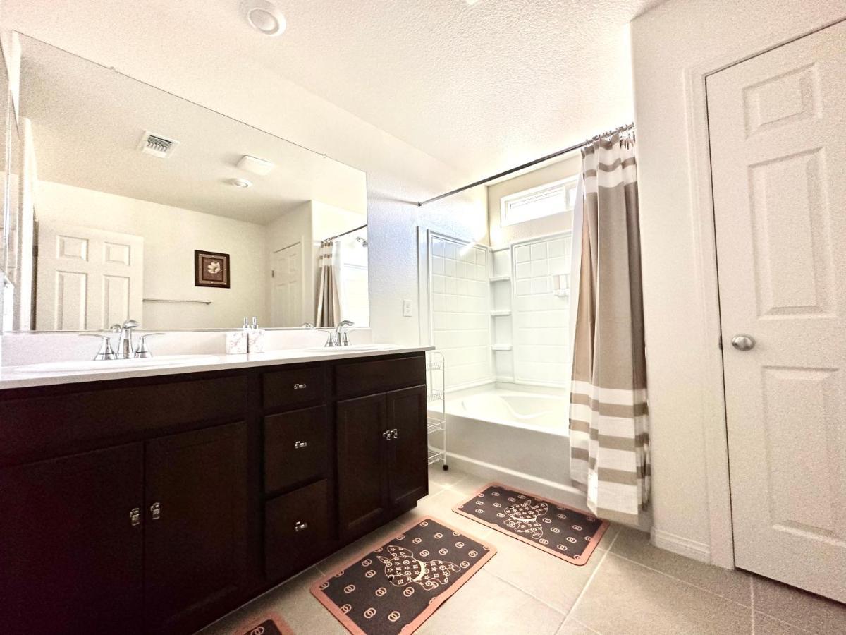 Spacious House, 5 Bedrooms, Sleeps 12, Near Las Vegas Strip And Airport Εξωτερικό φωτογραφία